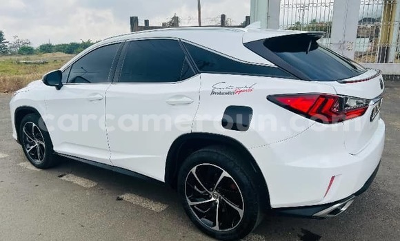 Acheter Occasion Voiture Lexus RX 350 Blanc à Douala, Littoral Cameroon Acheter Occasion Voiture Lexus RX 350 Blanc à Douala, Littoral Cameroon