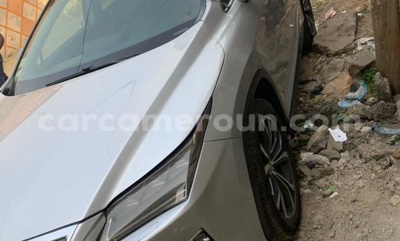 Sayi Na hannu Lexus RX 350 Brown Mota in Douala a Ƙasar Kamaru Sayi Na hannu Lexus RX 350 Brown Mota in Douala a Ƙasar Kamaru