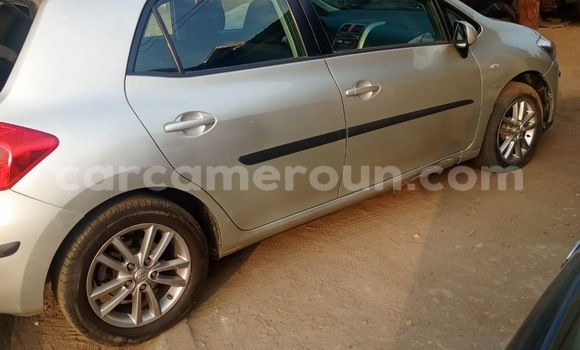 Acheter Import Voiture Toyota Auris Gris à Douala, Littoral Cameroon Acheter Import Voiture Toyota Auris Gris à Douala, Littoral Cameroon