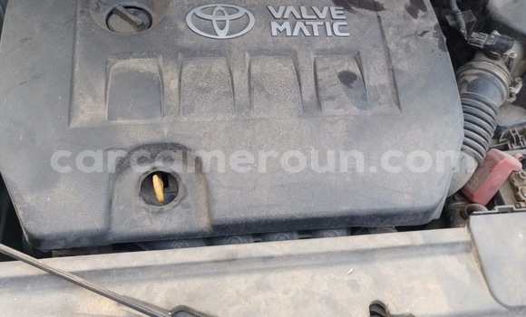 Acheter Import Voiture Toyota Auris Gris à Douala, Littoral Cameroon Acheter Import Voiture Toyota Auris Gris à Douala, Littoral Cameroon