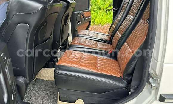 Buy Used Mercedes‒Benz G-klasse White Car in Douala in Littoral Cameroon Buy Used Mercedes‒Benz G-klasse White Car in Douala in Littoral Cameroon