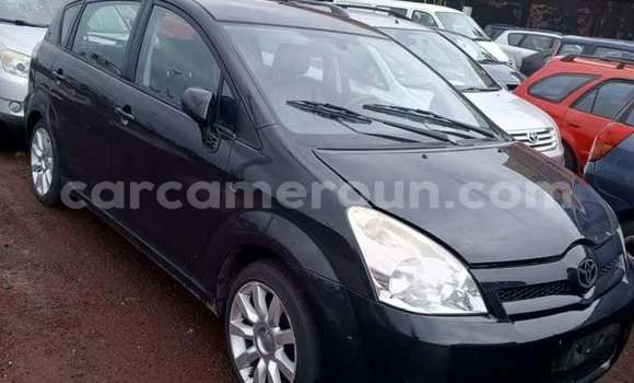 Buy Used Toyota Corolla Black Car in Douala in Littoral Cameroon