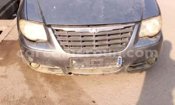 Buy Used Chrysler Voyager Black Car in Douala in Littoral Cameroon Buy Used Chrysler Voyager Black Car in Douala in Littoral Cameroon