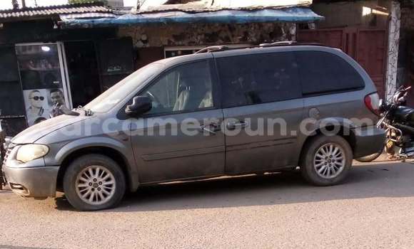 Buy Used Chrysler Voyager Black Car in Douala in Littoral Cameroon Buy Used Chrysler Voyager Black Car in Douala in Littoral Cameroon