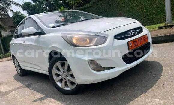 Buy Used Hyundai Accent White Car in Douala in Littoral Cameroon Buy Used Hyundai Accent White Car in Douala in Littoral Cameroon