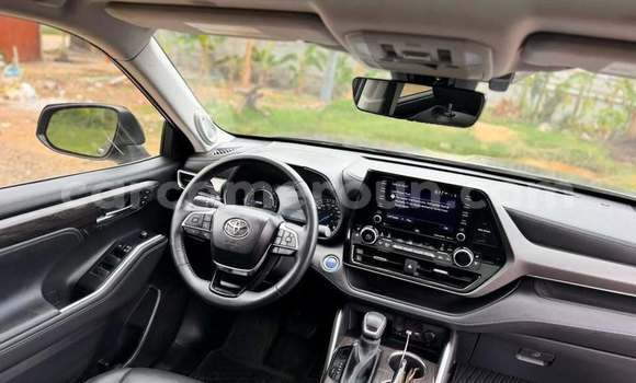 Acheter Occasion Voiture Toyota Highlander Noir à Douala, Littoral Cameroon Acheter Occasion Voiture Toyota Highlander Noir à Douala, Littoral Cameroon