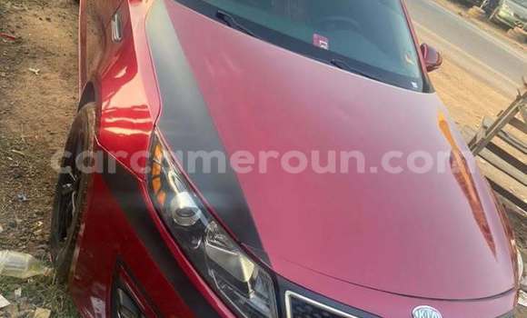 Sayi Na hannu Kia Sorento Red Mota in Douala a Ƙasar Kamaru