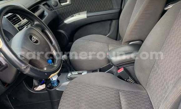 Buy Used Kia Sportage Blue Car in Douala in Littoral Cameroon Buy Used Kia Sportage Blue Car in Douala in Littoral Cameroon