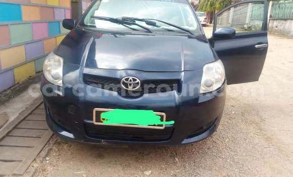 Buy Used Toyota Auris Blue Car in Douala in Littoral Cameroon