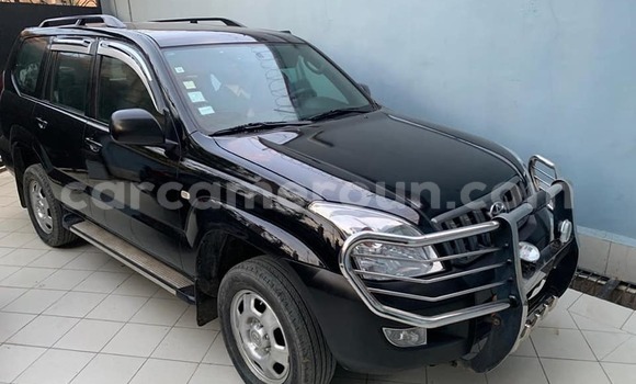 Sayi Na hannu Toyota Land Cruiser Prado Black Mota in Douala a Ƙasar Kamaru Sayi Na hannu Toyota Land Cruiser Prado Black Mota in Douala a Ƙasar Kamaru