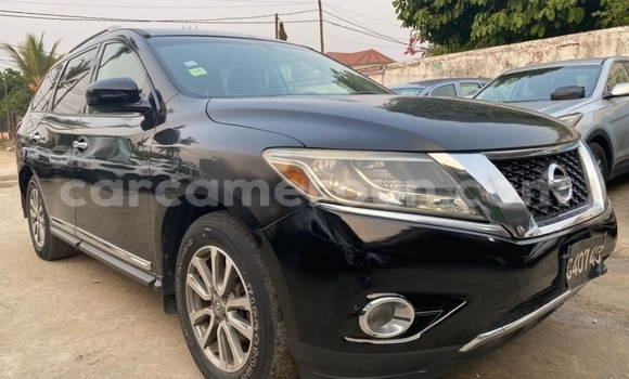 Acheter Import Voiture Nissan Pathfinder Noir à Douala, Littoral Cameroon Acheter Import Voiture Nissan Pathfinder Noir à Douala, Littoral Cameroon