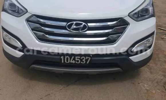 Acheter Occasion Voiture Hyundai Santa Fe Blanc à Douala, Littoral Cameroon