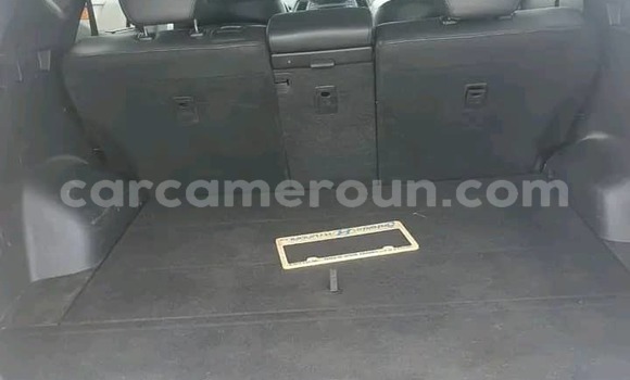 Buy Used Hyundai Santa Fe White Car in Douala in Littoral Cameroon Buy Used Hyundai Santa Fe White Car in Douala in Littoral Cameroon