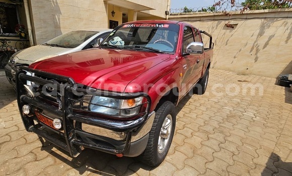 Acheter Neuf Voiture Toyota Pickup Rouge à Douala, Littoral Cameroon