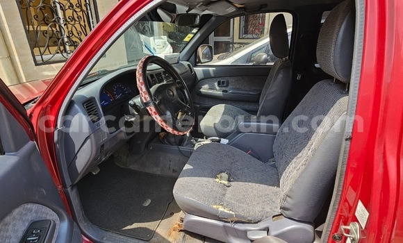 Acheter Neuf Voiture Toyota Pickup Rouge à Douala, Littoral Cameroon Acheter Neuf Voiture Toyota Pickup Rouge à Douala, Littoral Cameroon