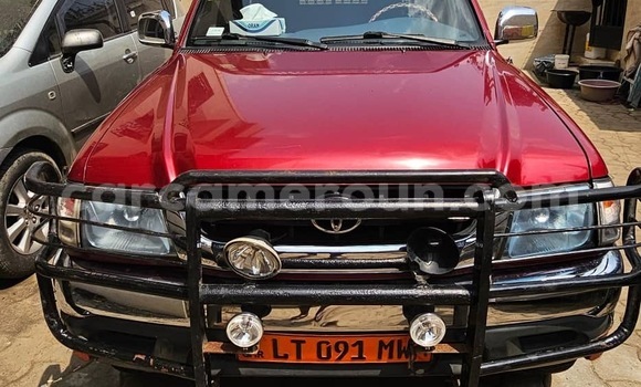 Acheter Neuf Voiture Toyota Pickup Rouge à Douala, Littoral Cameroon Acheter Neuf Voiture Toyota Pickup Rouge à Douala, Littoral Cameroon