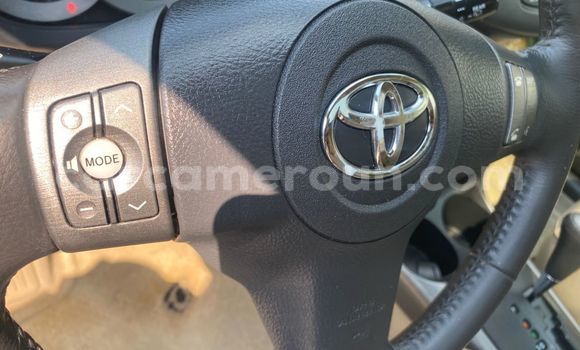 Acheter Occasion Voiture Toyota RAV4 Beige à Douala, Littoral Cameroon Acheter Occasion Voiture Toyota RAV4 Beige à Douala, Littoral Cameroon