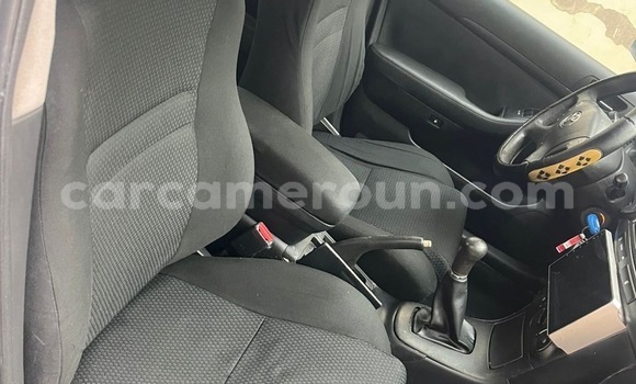 Sayi Na hannu Toyota Avensis Sauran Mota in Douala a Ƙasar Kamaru Sayi Na hannu Toyota Avensis Sauran Mota in Douala a Ƙasar Kamaru