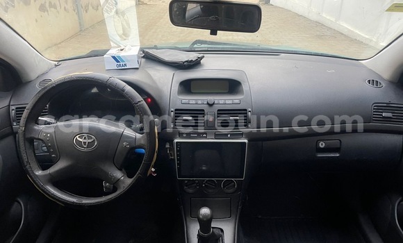 Sayi Na hannu Toyota Avensis Sauran Mota in Douala a Ƙasar Kamaru Sayi Na hannu Toyota Avensis Sauran Mota in Douala a Ƙasar Kamaru