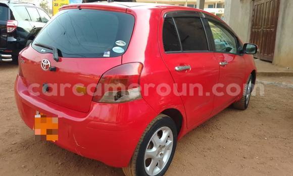 Sayi Na hannu Toyota Vitz Red Mota in Yaounde a Babban Kamaru Sayi Na hannu Toyota Vitz Red Mota in Yaounde a Babban Kamaru