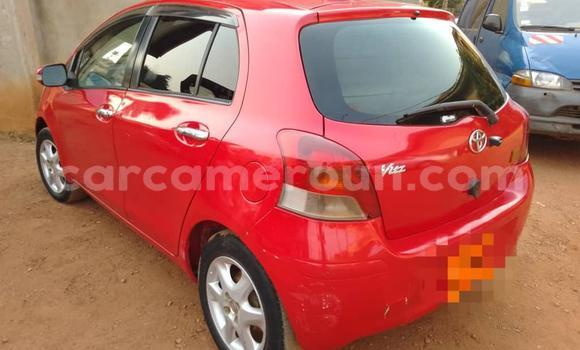 Sayi Na hannu Toyota Vitz Red Mota in Yaounde a Babban Kamaru Sayi Na hannu Toyota Vitz Red Mota in Yaounde a Babban Kamaru
