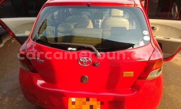 Sayi Na hannu Toyota Vitz Red Mota in Yaounde a Babban Kamaru Sayi Na hannu Toyota Vitz Red Mota in Yaounde a Babban Kamaru
