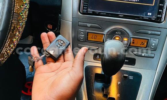 Sayi Na hannu Toyota Vitz Black Mota in Yaounde a Babban Kamaru Sayi Na hannu Toyota Vitz Black Mota in Yaounde a Babban Kamaru