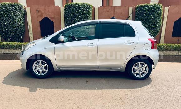 Acheter Occasion Voiture Toyota Vitz Gris à Yaoundé, Central Cameroon Acheter Occasion Voiture Toyota Vitz Gris à Yaoundé, Central Cameroon