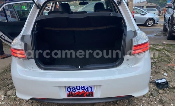 Acheter Neuf Voiture Toyota Blade Blanc à Douala, Littoral Cameroon Acheter Neuf Voiture Toyota Blade Blanc à Douala, Littoral Cameroon