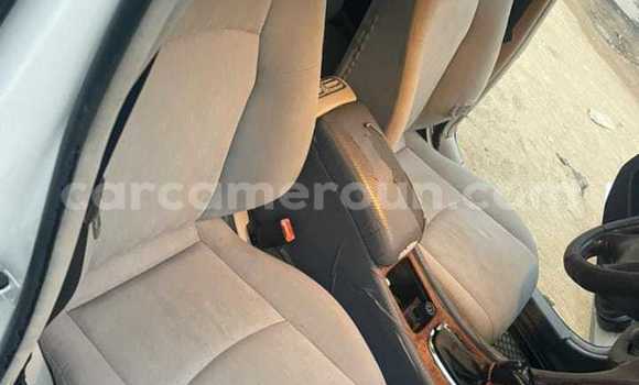 Sayi Na hannu Mercedes‒Benz KOMPRESSOR White Mota in Douala a Ƙasar Kamaru Sayi Na hannu Mercedes‒Benz KOMPRESSOR White Mota in Douala a Ƙasar Kamaru