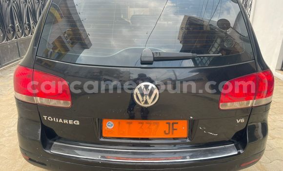 Sayi Na hannu Volkswagen Touareg Black Mota in Douala a Ƙasar Kamaru Sayi Na hannu Volkswagen Touareg Black Mota in Douala a Ƙasar Kamaru