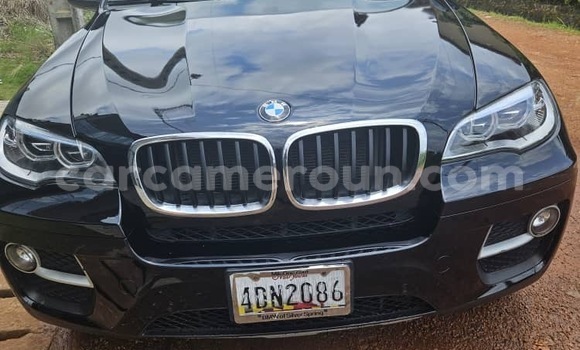 Sayi Imported BMW X6 Black Mota in Douala a Ƙasar Kamaru