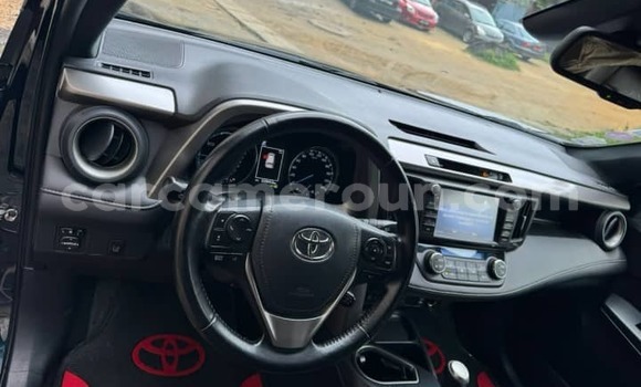 Acheter Occasion Voiture Toyota RAV4 Noir à Douala, Littoral Cameroon Acheter Occasion Voiture Toyota RAV4 Noir à Douala, Littoral Cameroon
