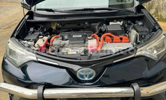 Acheter Occasion Voiture Toyota RAV4 Noir à Douala, Littoral Cameroon Acheter Occasion Voiture Toyota RAV4 Noir à Douala, Littoral Cameroon