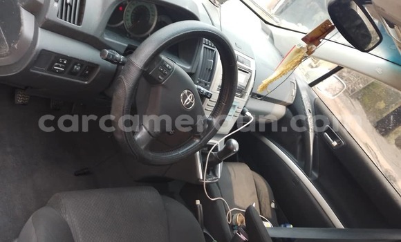 Buy Used Toyota Corolla Verso Silver Car in Douala in Littoral Cameroon Buy Used Toyota Corolla Verso Silver Car in Douala in Littoral Cameroon