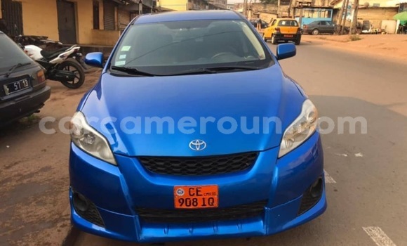 Buy Used Toyota Matrix Red Car in Yaounde in Central Cameroon