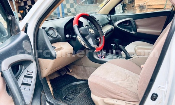 Buy Used Toyota RAV4 White Car in Yaounde in Central Cameroon Buy Used Toyota RAV4 White Car in Yaounde in Central Cameroon