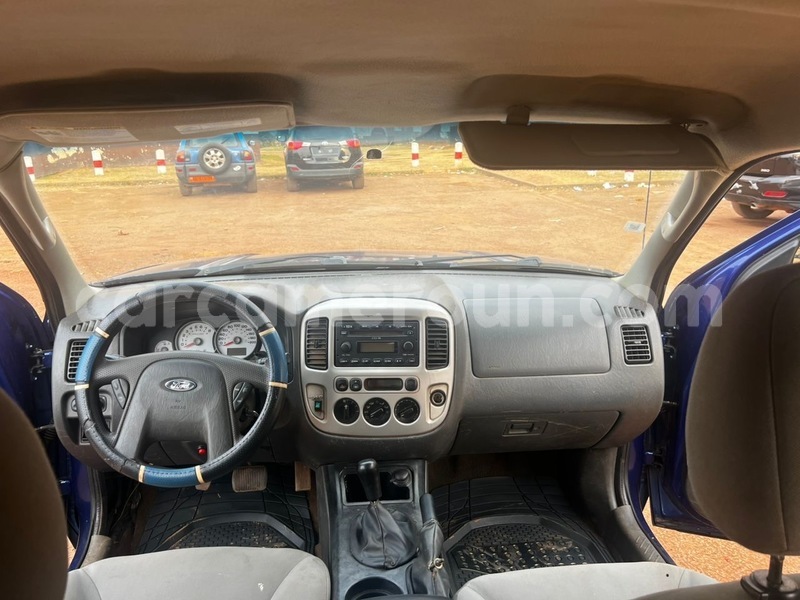 Big with watermark ford escape central cameroon yaounde 17520