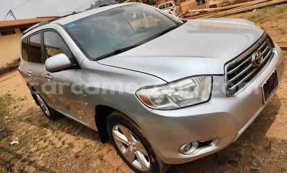 Buy Used Toyota Highlander Silver Car in Yaounde in Central Cameroon Buy Used Toyota Highlander Silver Car in Yaounde in Central Cameroon