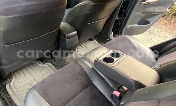 Acheter Occasion Voiture Toyota Blade Bleu à Douala, Littoral Cameroon Acheter Occasion Voiture Toyota Blade Bleu à Douala, Littoral Cameroon