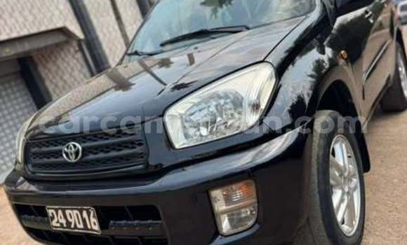 Sayi Na hannu Toyota RAV4 Sauran Mota in Douala a Ƙasar Kamaru