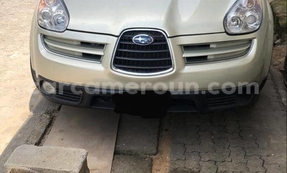 Sayi Na hannu Subaru Tribeca M Mota in Douala a Ƙasar Kamaru