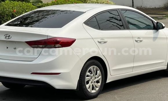 Buy Used Hyundai Elantra White Car in Douala in Littoral Cameroon Buy Used Hyundai Elantra White Car in Douala in Littoral Cameroon