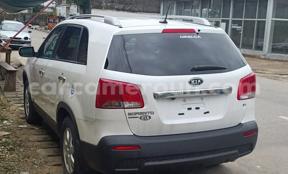 Acheter Occasion Voiture Kia Sorento Blanc à Douala, Littoral Cameroon Acheter Occasion Voiture Kia Sorento Blanc à Douala, Littoral Cameroon