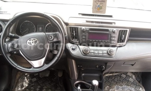 Acheter Occasion Voiture Toyota RAV4 Noir à Douala, Littoral Cameroon Acheter Occasion Voiture Toyota RAV4 Noir à Douala, Littoral Cameroon