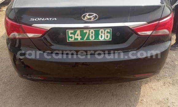 Sayi Na hannu Hyundai Sonata Black Mota in Douala a Ƙasar Kamaru Sayi Na hannu Hyundai Sonata Black Mota in Douala a Ƙasar Kamaru