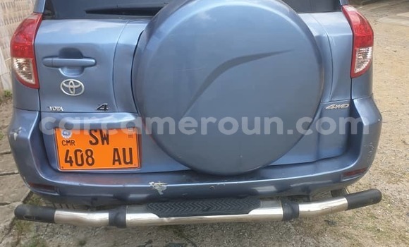 Acheter Occasion Voiture Toyota RAV4 Bleu à Douala, Littoral Cameroon Acheter Occasion Voiture Toyota RAV4 Bleu à Douala, Littoral Cameroon