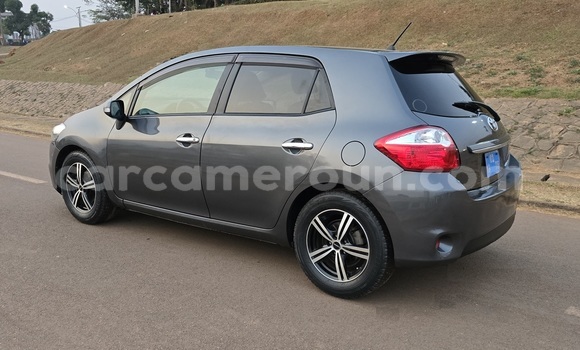 Acheter Occasion Voiture Toyota Auris Noir à Yaoundé, Central Cameroon Acheter Occasion Voiture Toyota Auris Noir à Yaoundé, Central Cameroon