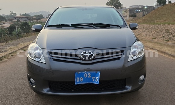 Acheter Occasion Voiture Toyota Auris Noir à Yaoundé, Central Cameroon Acheter Occasion Voiture Toyota Auris Noir à Yaoundé, Central Cameroon