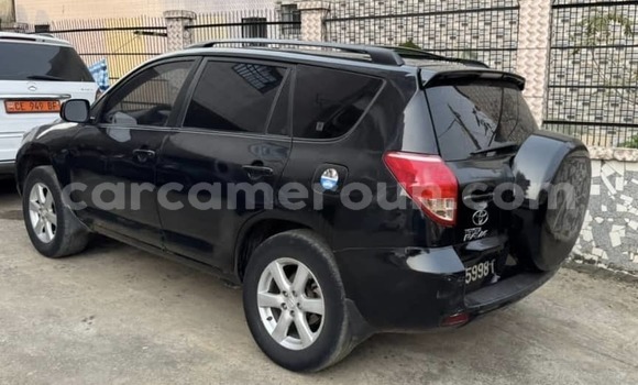 Acheter Occasion Voiture Toyota RAV4 Noir à Douala, Littoral Cameroon Acheter Occasion Voiture Toyota RAV4 Noir à Douala, Littoral Cameroon